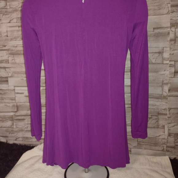 Urban Co Co, Stylish Long Purple Top in size Large  NWOT - Picture 5 of 8
